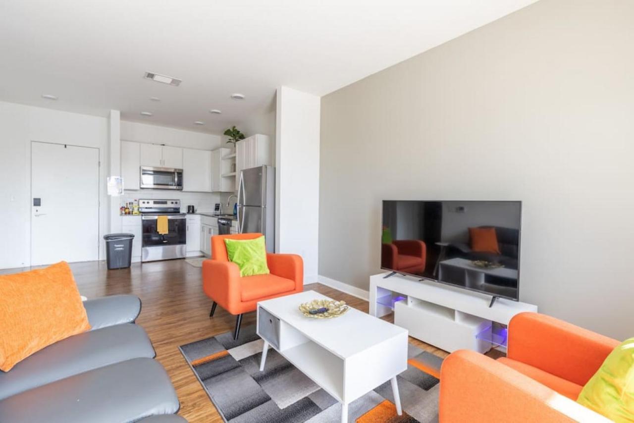 Affordable 1Bd, Comfy Queen Beds, With Gym インディアナポリス エクステリア 写真